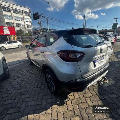RENAULT-CAPTUR-2023