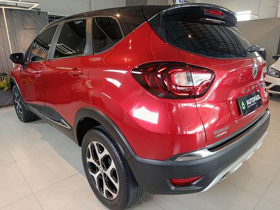 RENAULT-CAPTUR-2020