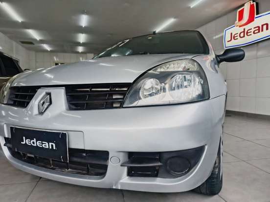 RENAULT-CLIO-2006