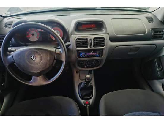 RENAULT-CLIO-1.0 EXPRESSION 16V HI-FLEX 4P MANUAL RENAULT-CLIO-2006