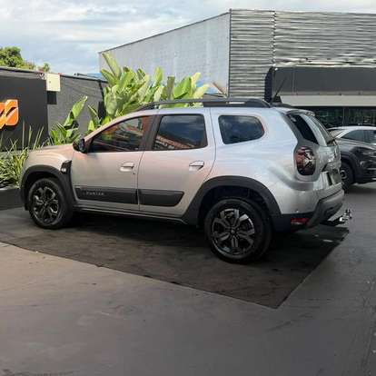 RENAULT-DUSTER-2024