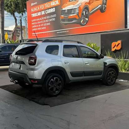 RENAULT-DUSTER-2024