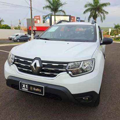 RENAULT-DUSTER-2023