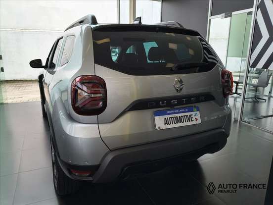 RENAULT-DUSTER-2025