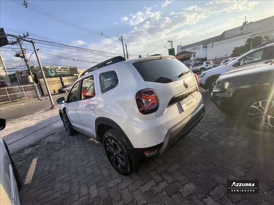RENAULT-DUSTER-2024