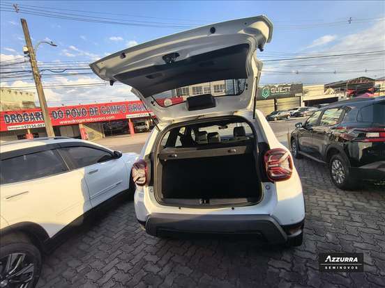 RENAULT-DUSTER-2024