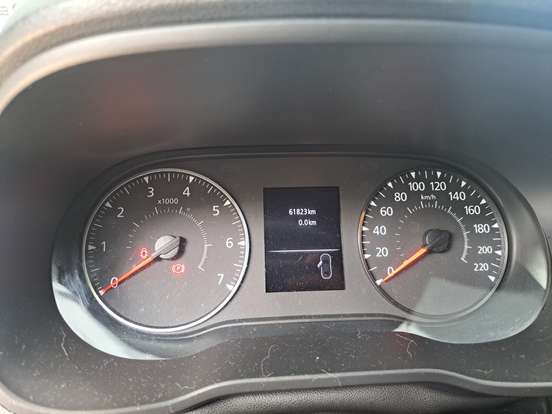 RENAULT-DUSTER-2020
