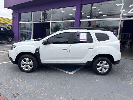 RENAULT-DUSTER-2025