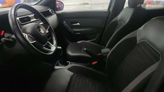 RENAULT-DUSTER-2025
