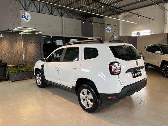 RENAULT-DUSTER-2024