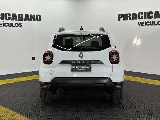 RENAULT-DUSTER-2023