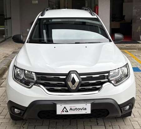 RENAULT-DUSTER-2023