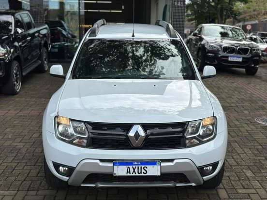 RENAULT-DUSTER-2015