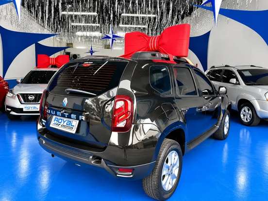 RENAULT-DUSTER-2017