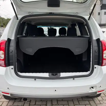 RENAULT-DUSTER-2014