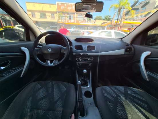 RENAULT-FLUENCE-2.0 DYNAMIQUE 16V FLEX 4P MANUAL RENAULT-FLUENCE-2014