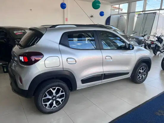RENAULT-KWID-1.0 12V SCE FLEX OUTSIDER MANUAL RENAULT-KWID-2023