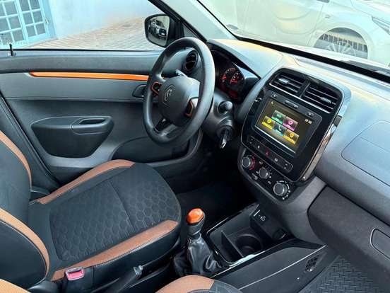 RENAULT-KWID-2021