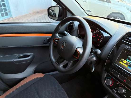 RENAULT-KWID-1.0 12V SCE FLEX OUTSIDER MANUAL RENAULT-KWID-2021