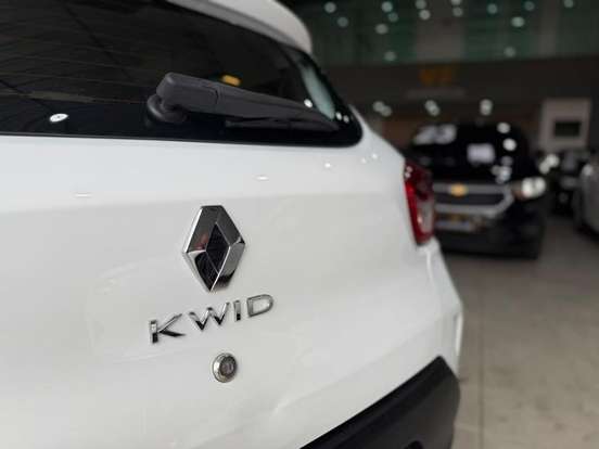RENAULT-KWID-2022