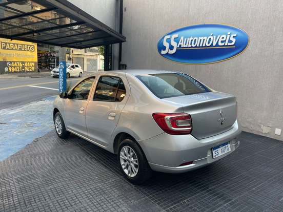 RENAULT-LOGAN-1.0 12V SCE FLEX ZEN MANUAL RENAULT-LOGAN-2024