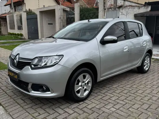 RENAULT-SANDERO-1.6 DYNAMIQUE 8V FLEX 4P MANUAL RENAULT-SANDERO-2014