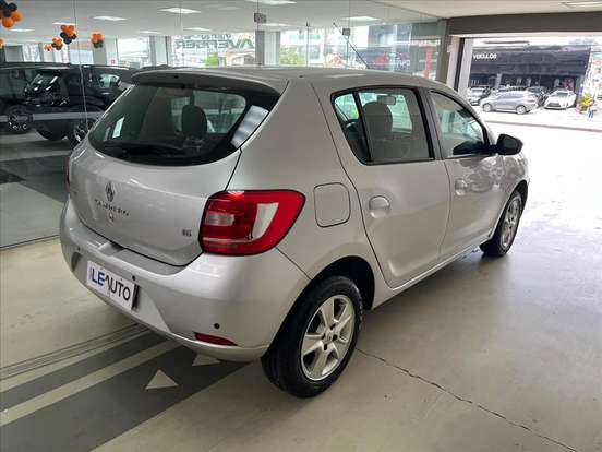 RENAULT-SANDERO-1.6 DYNAMIQUE 8V FLEX 4P MANUAL RENAULT-SANDERO-2014