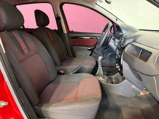 RENAULT-SANDERO-1.6 STEPWAY 16V FLEX 4P MANUAL RENAULT-SANDERO-2012