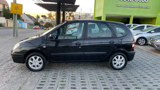 RENAULT-SCÉNIC-2008