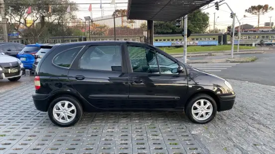 RENAULT-SCÉNIC-2008