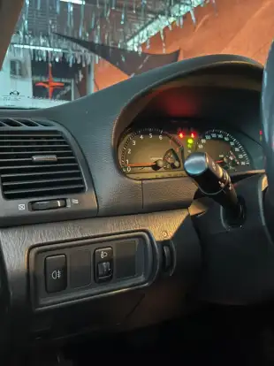 TOYOTA-CAMRY-2004