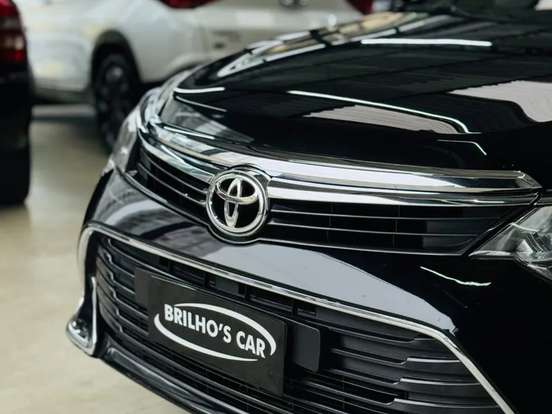 TOYOTA-CAMRY-3.5 XLE V6 24V GASOLINA 4P AUTOMÁTICO TOYOTA-CAMRY-2017