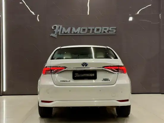 TOYOTA-COROLLA-2021