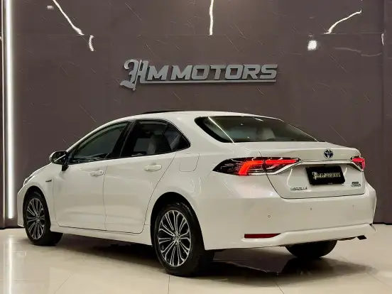 TOYOTA-COROLLA-2021