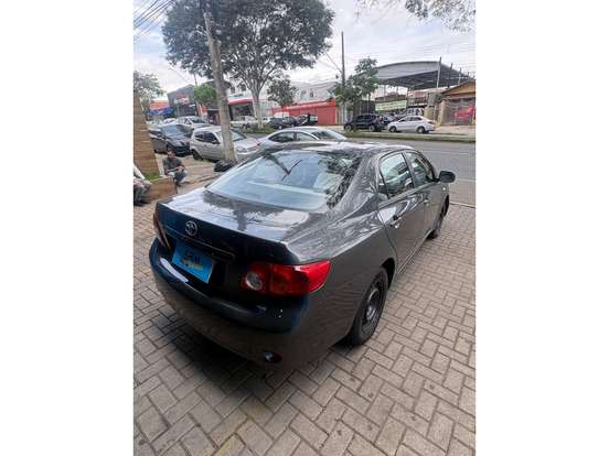 TOYOTA-COROLLA-1.6 XLI 16V GASOLINA 4P AUTOMÁTICO TOYOTA-COROLLA-2010