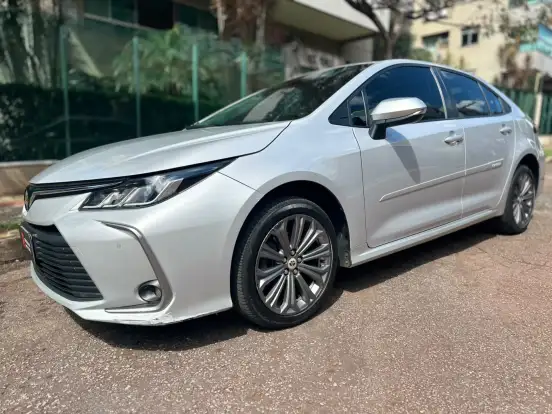 TOYOTA-COROLLA-2022