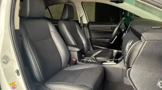 TOYOTA-COROLLA-2019