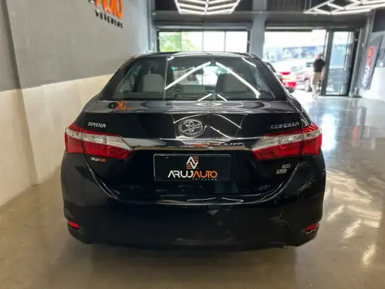 TOYOTA-COROLLA-2015