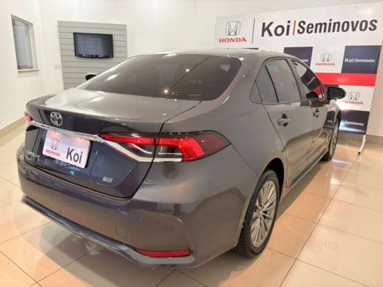 TOYOTA-COROLLA-2023