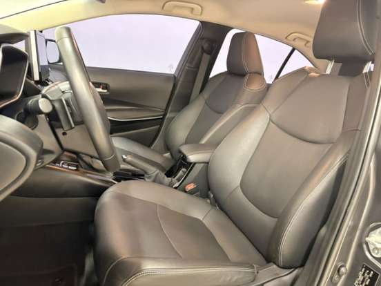 TOYOTA-COROLLA-2023