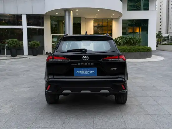 TOYOTA-COROLLA CROSS-2026