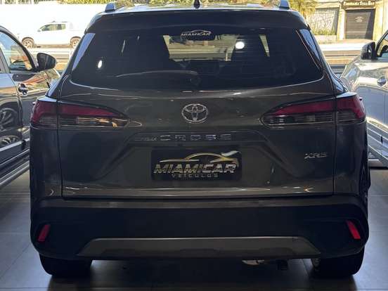 TOYOTA-COROLLA CROSS-2022