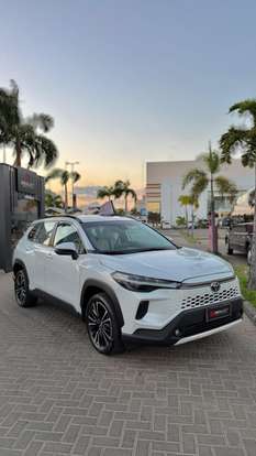 TOYOTA-COROLLA CROSS-2024