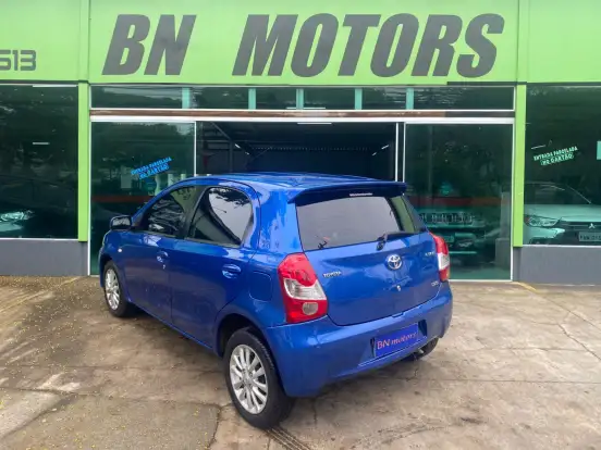 TOYOTA-ETIOS-1.3 XS 16V FLEX 4P MANUAL TOYOTA-ETIOS-2012