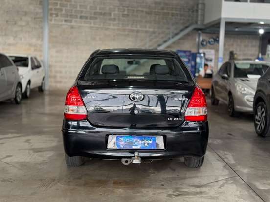 TOYOTA-ETIOS-1.5 XLS SEDAN 16V FLEX 4P MANUAL TOYOTA-ETIOS-2012