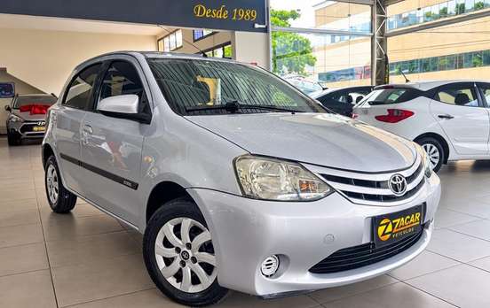 TOYOTA-ETIOS-2013