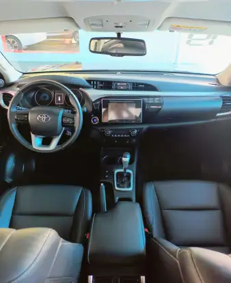 TOYOTA-HILUX-2018