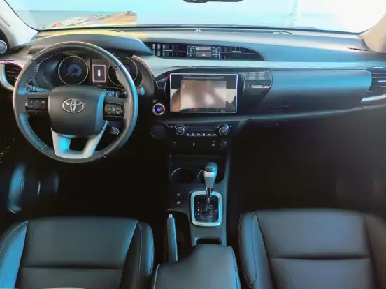 TOYOTA-HILUX-2.7 SRV 4X2 CD 16V FLEX 4P AUTOMÁTICO TOYOTA-HILUX-2018