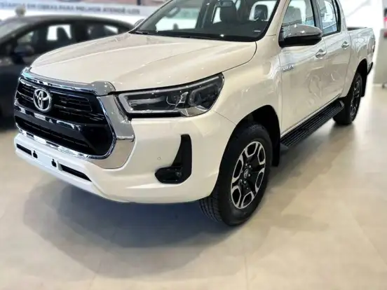 TOYOTA-HILUX-2.8 D-4D TURBO DIESEL CD SRV 4X4 AUTOMÁTICO TOYOTA-HILUX-2026