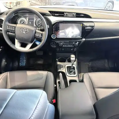 TOYOTA-HILUX-2026